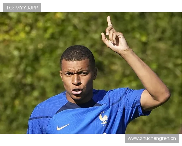 姆巴佩转会僵局:忠诚契约与商业利益的结构性冲突解析 姆巴佩转会僵局:忠诚契约与商业利益的结构性冲突解析