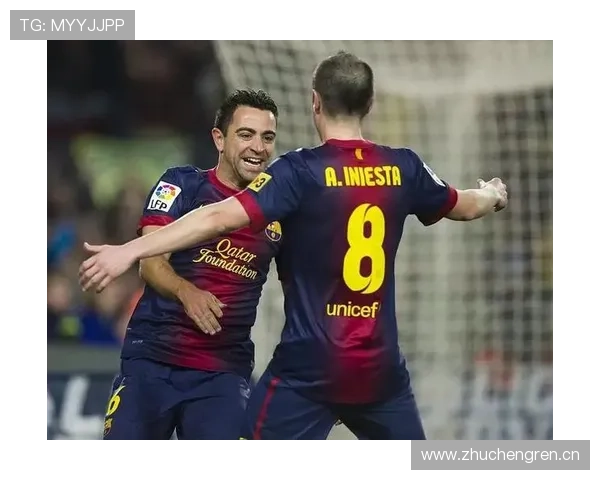 伊涅斯塔与哈维在控球体系下出现组织重心偏移