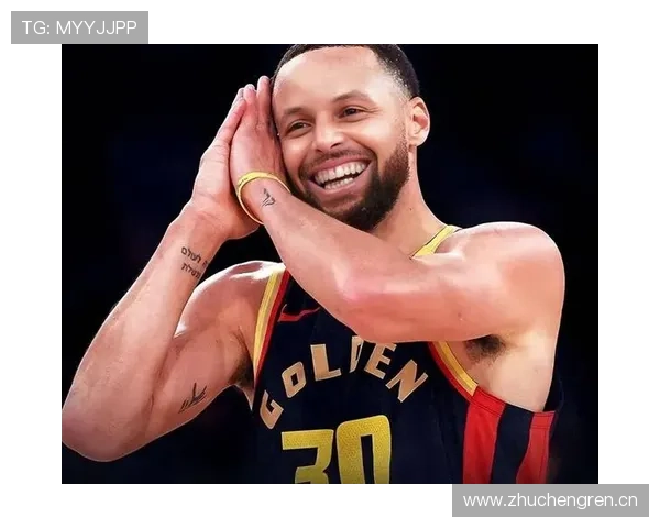 库里挡拆拉开空间提升三分效率，区别于传统单打打法